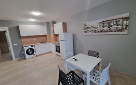 Top Location Apartment